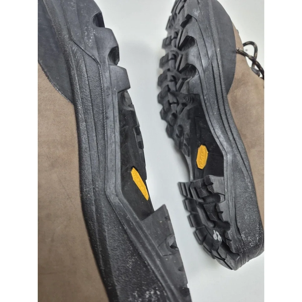 Zamberlan Boots Men's Size 10 Brown Nubuck Gore Tex Waterproof Vibram Winter
